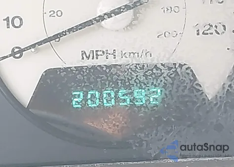 2004 Jeep Grand Cherokee Limited z USA, uszkodzony, nr VIN 1J4GX58N24C356052